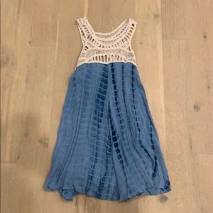 Adorable swimsuit coverup